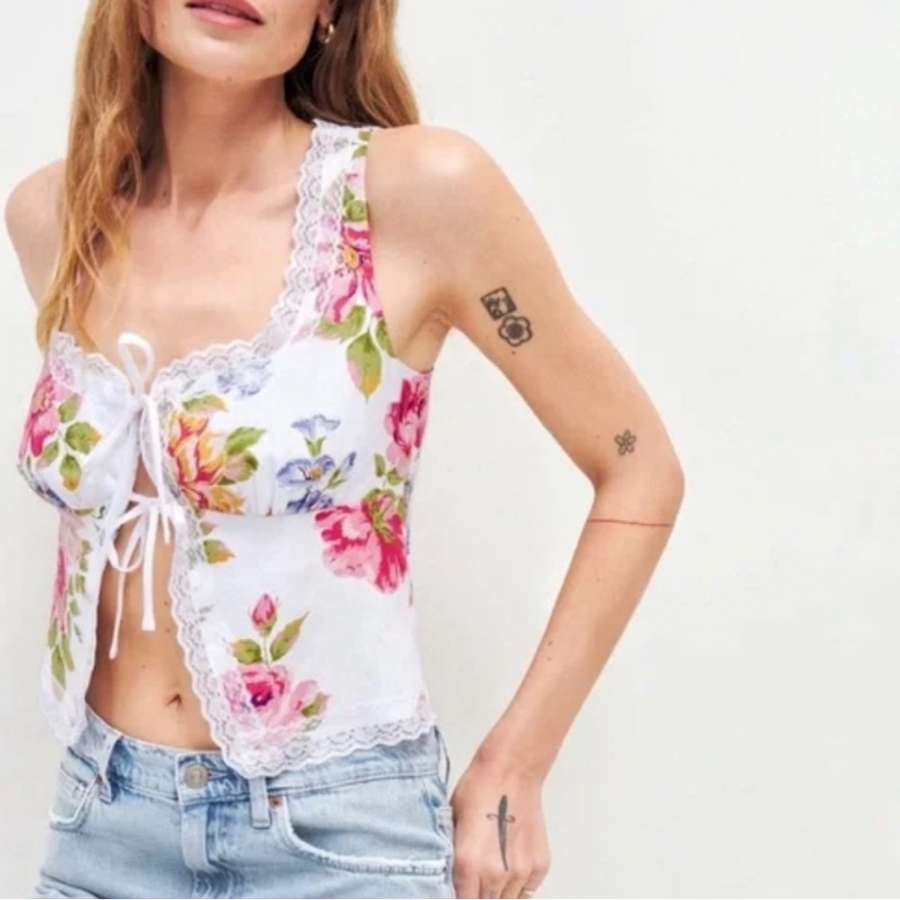 Reformation Rosalie Linen Top white lace floral tie square summer hot flirty - Picture 2 of 11